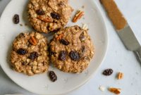 Chewy Oatmeal Raisin Pecan Cookies