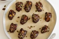 Berry Chocolate Date Indulgence