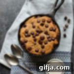 Almond Butter Chocolate Chip Skillet Dream 8 img 21339 7