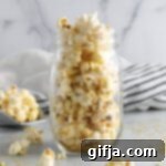 Cheesy Vegan Popcorn 12 img 29131 11