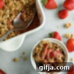 Sweet and Tangy Vegan Strawberry Rhubarb Crumble 13 Vegan Strawberry Rhubarb Crumble with oat and almond butter topping