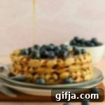 Apple Cinnamon Vegan Waffles 13 img 44626 13