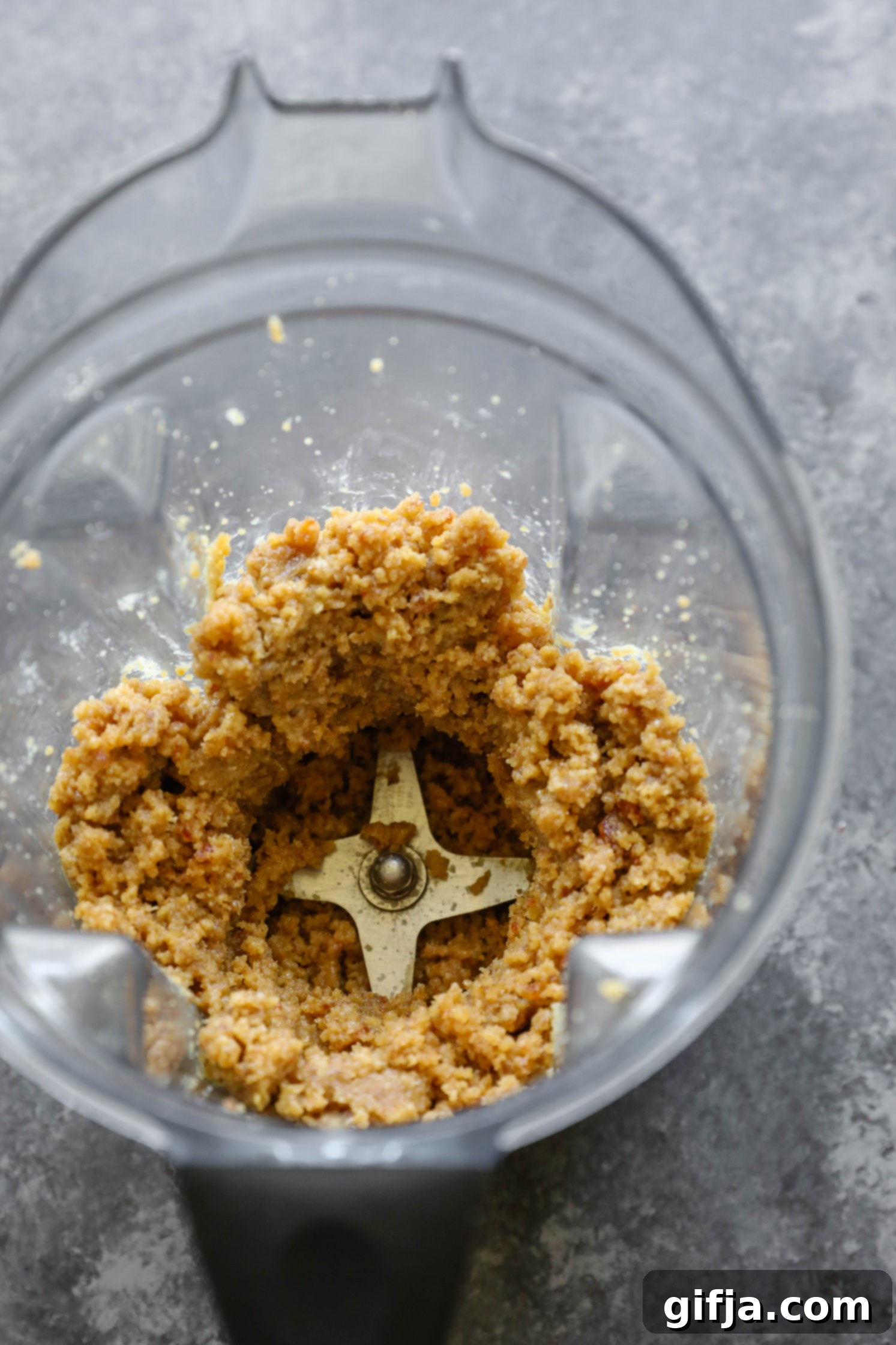 halva in Vitamix by Flora & Vino