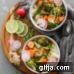 Vibrant Green Coconut Curry with Cauliflower Rice 8 img 872 8